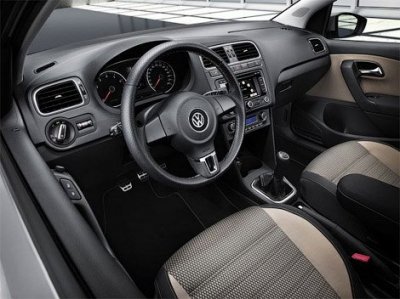 "Внедорожный" Volkswagen Polo представят в Женеве - фото 4